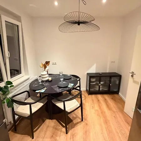 Artefact Designer-apartment Mit Dachterrasse